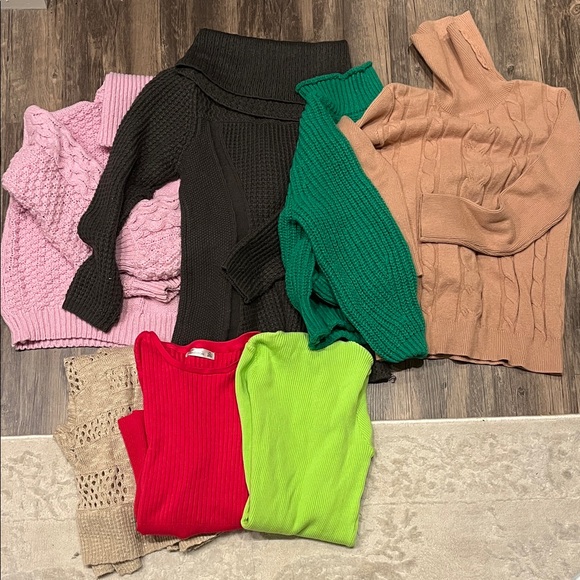 Sweater bundle - Picture 1 of 1